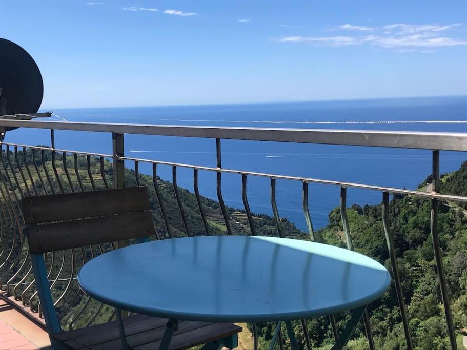 Villa La Finestra Sul Mare A Drignana Vernazza Exterior foto