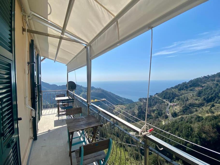 Villa La Finestra Sul Mare A Drignana Vernazza Exterior foto
